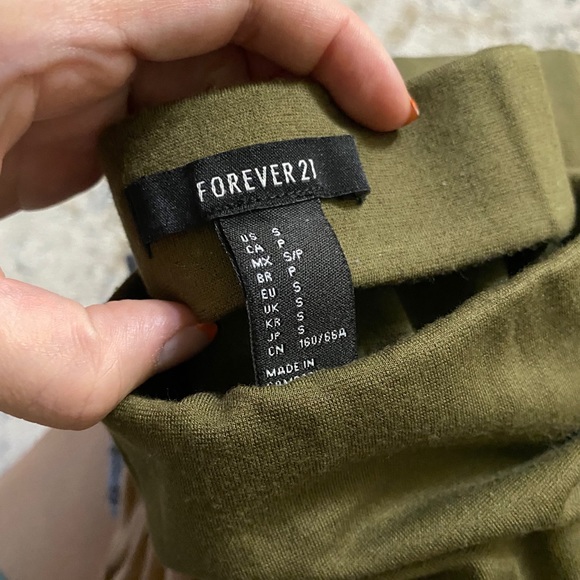 BUNDLE! Pencil skirts Size Small - Picture 7 of 9